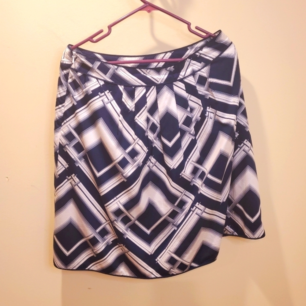Talbots 100% cotton Casual  flare Mi skirt size 8